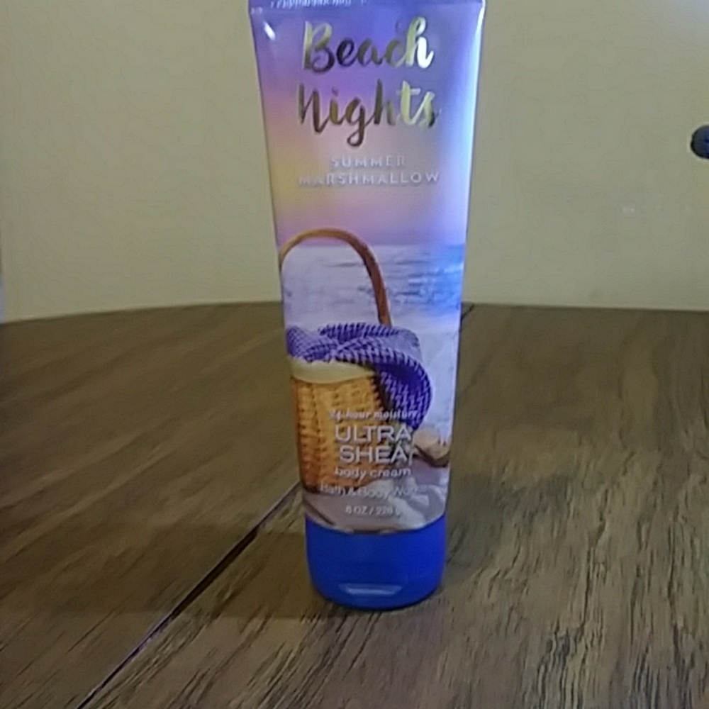 Beach Nights Summer Marshmallow Body Cream